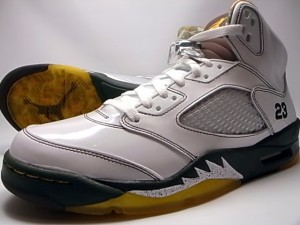 ナイキ AIR JORDAN5 RETRO 136027-121