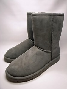UGG CLASSIC SHORT UGG CLASSIC SHORT