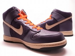 NIKE WMNS DUNK HI 318714-521