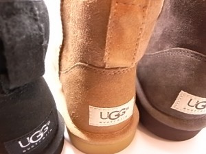 UGG